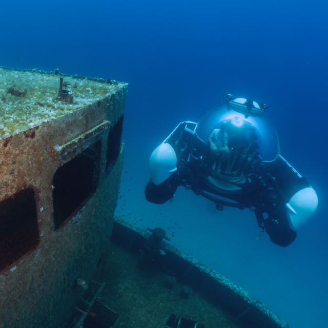 Superyacht Submarine